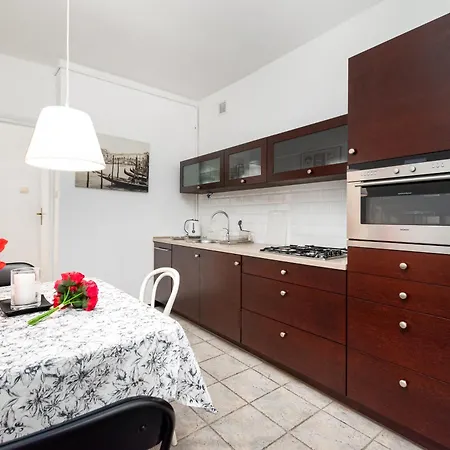 Apartment Koszykowa 33